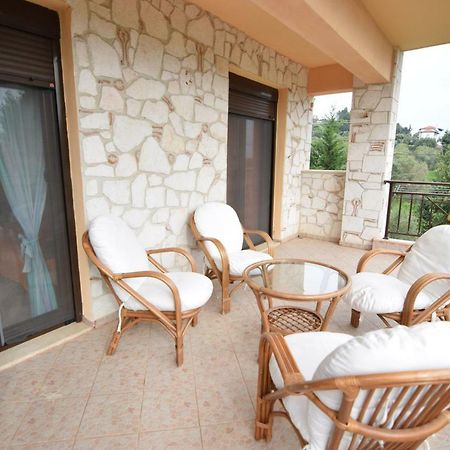Holiday Villa Vee Nea Skioni Buitenkant foto